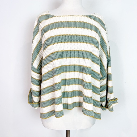 BY TOGETHER COLLECTION GREEN WHITE STRIPE RIBBED 1/2 SLEEVE CROP SWEATER LARGE - Picture 4 of 5